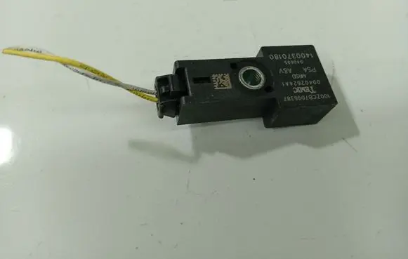 Citroen C8 Airbag deployment crash/impact sensor 00402624A1