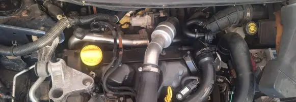 Nissan Note (E11) Engine swap 