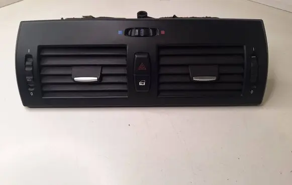 BMW X3 E83 Dash center air vent grill 3415965
