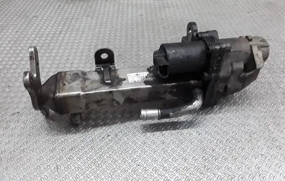 Volvo S60 EGR valve cooler 30637142