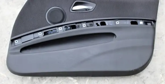 BMW 3 E90 E91 Front door card panel trim
