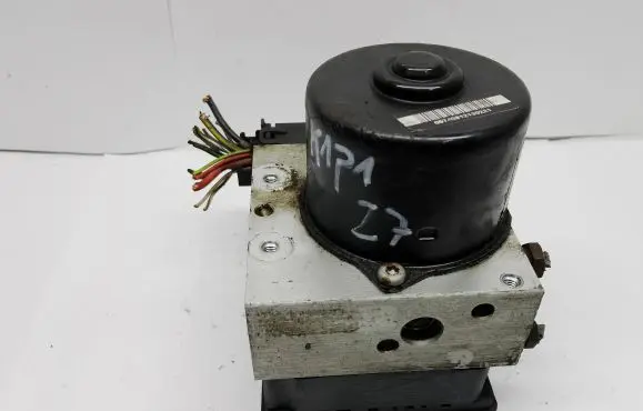 Ford Focus ABS Pump 2M512M110ED