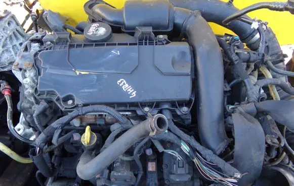 Renault Trafic II (X83) Engine M9R630 4HTR33