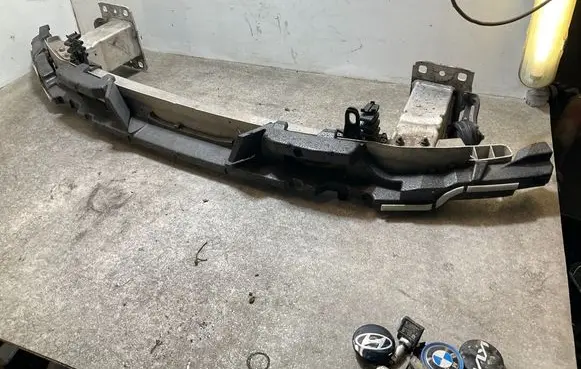 Audi A4 S4 B9 Front bumper cross member 8W0807134