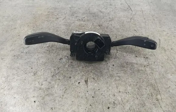 Volkswagen Polo IV 9N3 Wiper turn signal indicator stalk/switch 6Q0953503AD