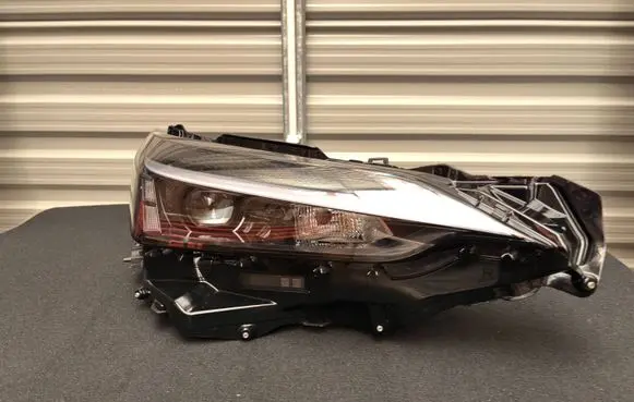 Lexus NX Headlight/headlamp 