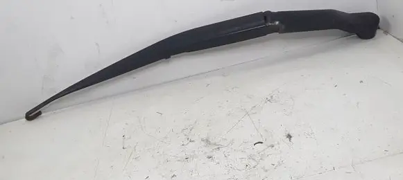 Subaru Legacy Front wiper blade arm 16622