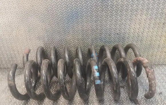 Mercedes-Benz C W203 Set of springs and shock absorbers (Front and rear)