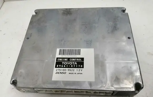 Toyota Prius (XW20) Engine control unit/module 8966147170 2751009522