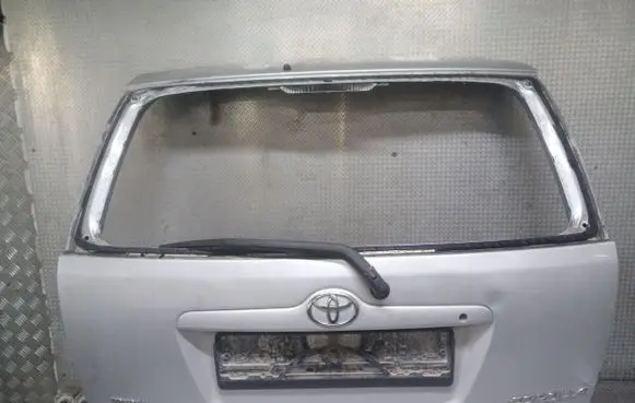 Toyota Corolla E120 E130 Tailgate/trunk/boot lid