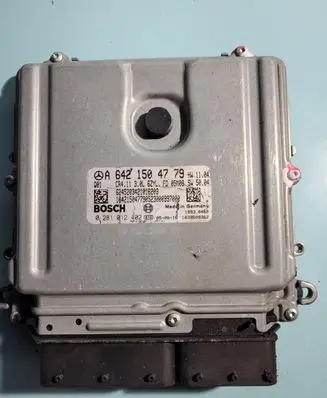 Mercedes-Benz E W211 Engine control unit/module A6421504779 0281012402 CR41130L6ZYL