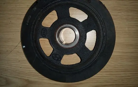 KIA Sportage Crankshaft pulley