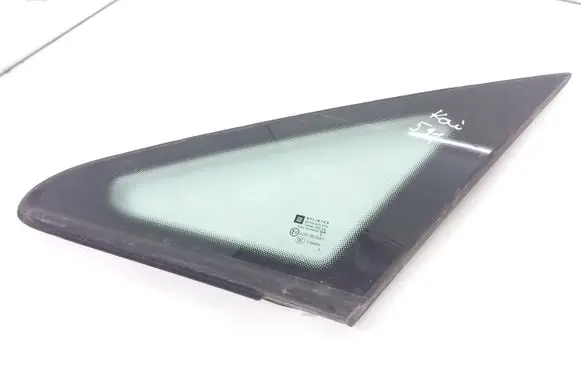 Opel Zafira B Front door vent window glass four-door AS2
