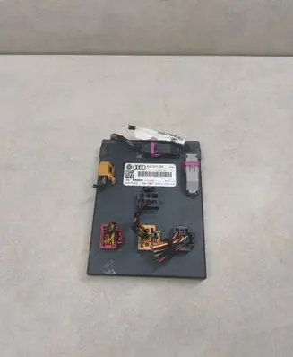 Audi A8 S8 D4 4H Comfort/convenience module 4H0907063
