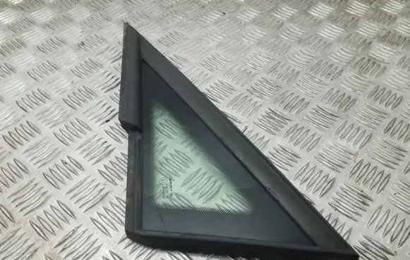 Seat Ibiza IV (6J,6P) Front triangle window/glass 6J0845411