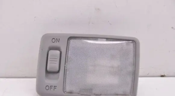 Toyota Prius (XW20) Front seat light