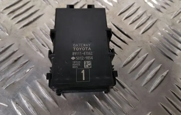 Toyota Prius (XW50) Other control units/modules 8911147062