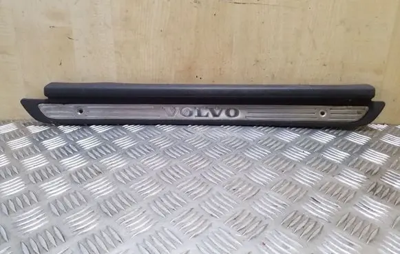 Volvo S40, V40 Front sill trim cover 30818422 30818426 30818430