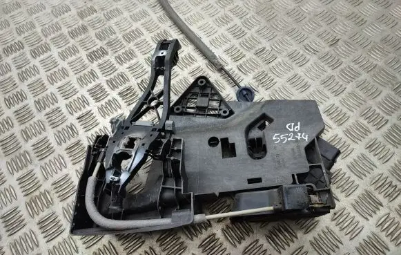 Volvo XC60 Front door lock 30799302