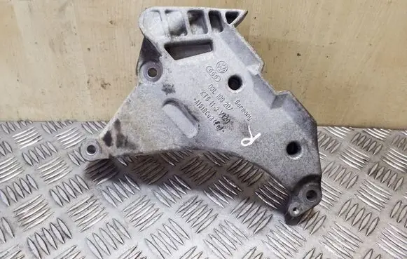 Volkswagen Golf VI Engine mounting bracket 03L199207