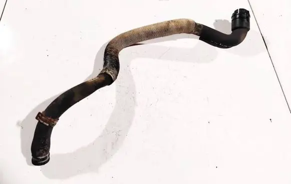 Opel Zafira A Engine coolant pipe/hose