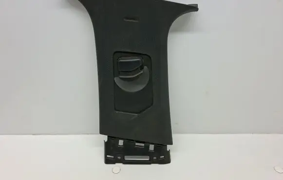 Peugeot 5008 II (B) pillar trim (top) 9833347677