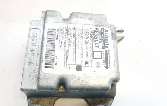 Renault Megane I Airbag control unit/module 550803600 7700437477