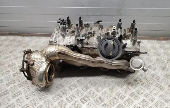 Audi A8 S8 D4 4H Engine head 079103285BE