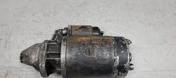 Mercedes-Benz 200 300 W123 Starter motor 0001362047