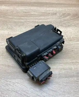 Volkswagen Sharan Fuse module 7M3937509A 1J0937773 WithPlug