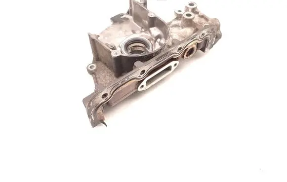 Volkswagen Polo V 6R Oil pump 04C115105C