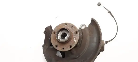 Nissan Qashqai Front wheel hub