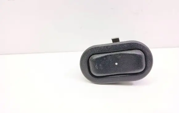 Opel Zafira A Electric window control switch 13363100 90561388