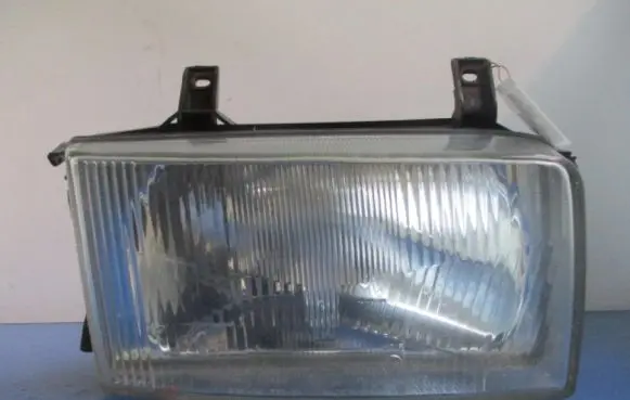 Volkswagen Transporter - Caravelle T4 Headlight/headlamp 7R0144438