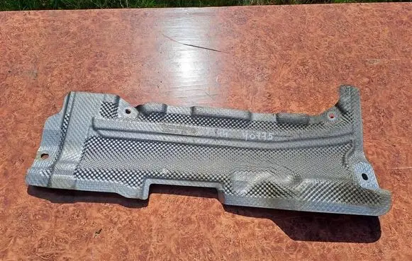 Mercedes-Benz C W205 Exhaust heat shield A2056820471