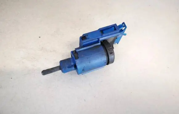 Volkswagen Golf IV Brake pedal sensor switch 1j0927189