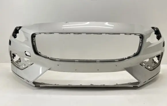 Volvo V60 Front bumper 31690589