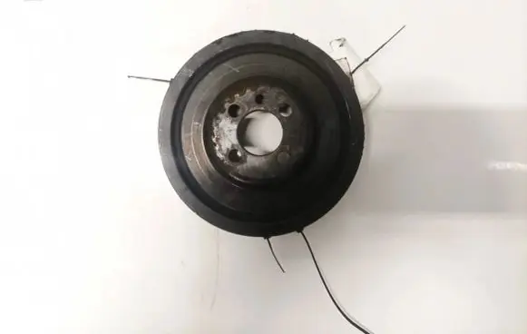 Volkswagen PASSAT B6 Crankshaft pulley