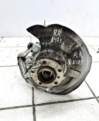 BMW 5 F10 F11 Rear wheel hub spindle/knuckle 