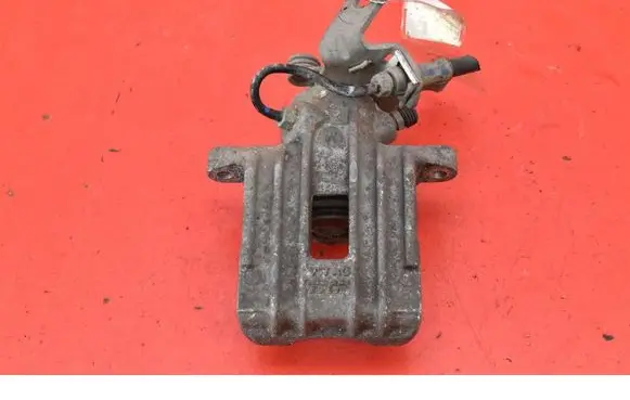 Skoda Octavia Mk2 (1Z) Rear brake caliper 
