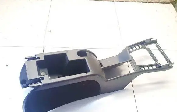 Skoda Superb B6 (3T) Center console 3T0863241D