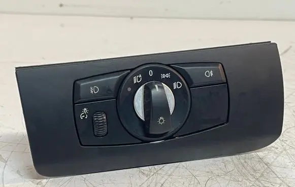 BMW X6 E71 Light switch 9134726