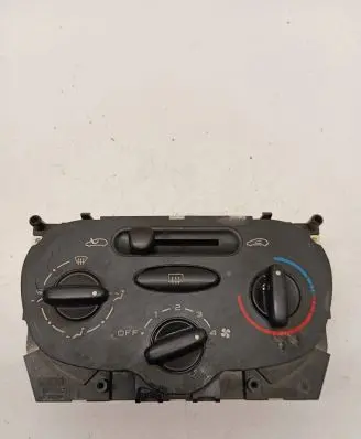 Peugeot 206 Climate control unit 64138