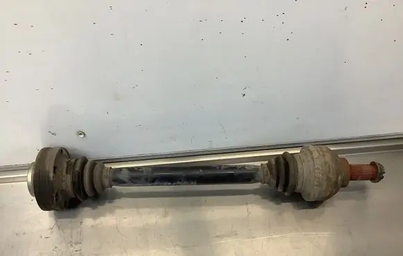BMW 7 E38 Rear driveshaft 1229729