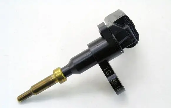 Audi A6 S6 C7 4G Coolant temperature sensor 04E919501B