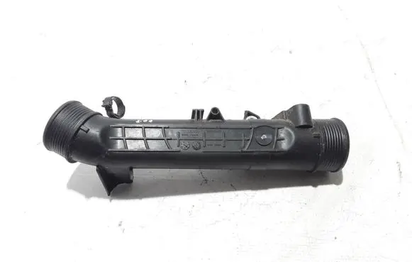 Volvo V60 Intercooler hose/pipe 31686412