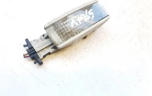 Volkswagen PASSAT B5.5 Other interior light 3b0947113