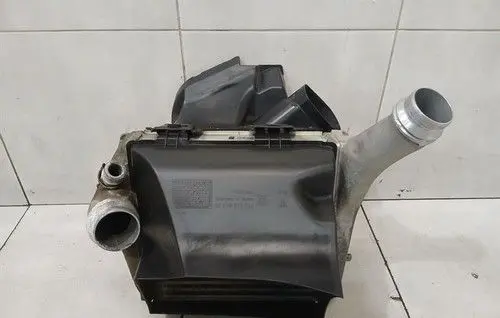 Porsche Panamera (970) Intercooler radiator 97011021061