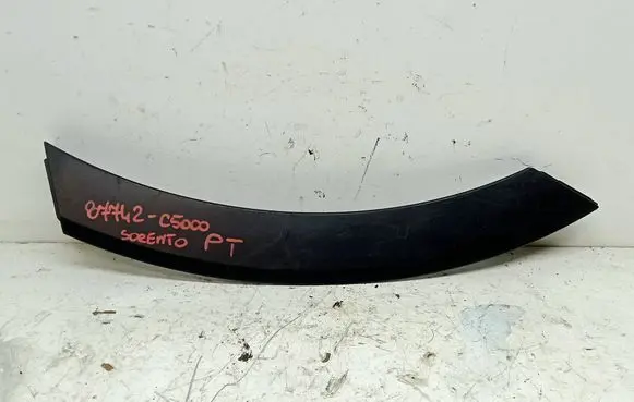 KIA Sorento Rear fender molding trim 87742C5000