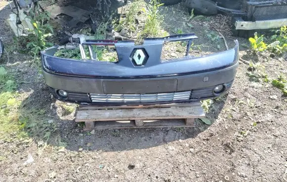 Renault Espace - Grand espace IV Front bumper 8200102205